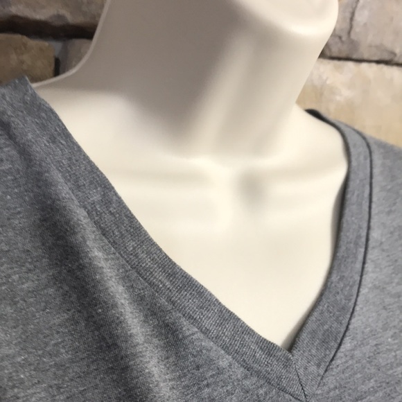 Phi Mu V-Neck Tee Vintage - Picture 5 of 6